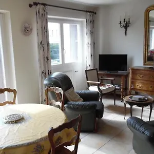 bel-appartement-tres-calme-5mn-a-pied-du-cours-mirabeau.fr-provencehotel.com/